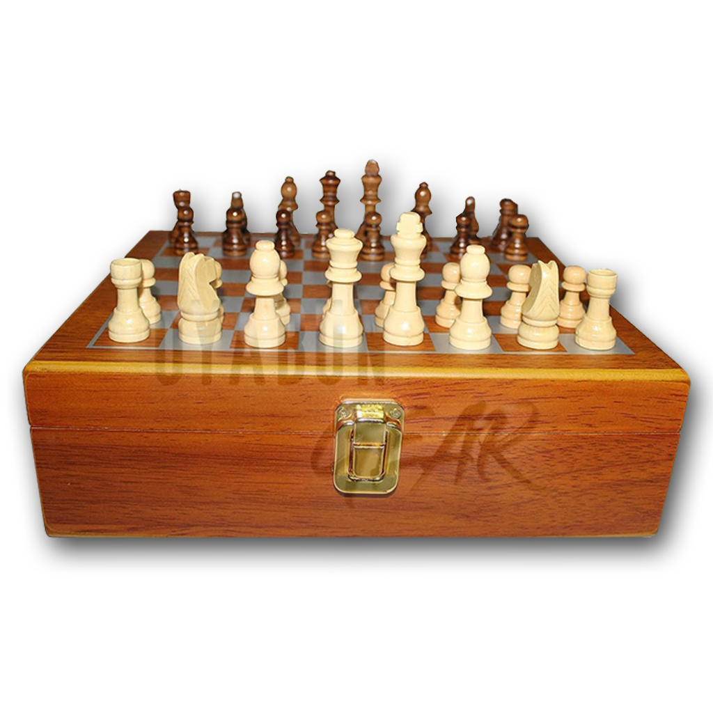 "Elegant chess set gift box featuring a beautifully crafted wooden board and pieces. Perfect for both beginners and seasoned players. A timeless gift for chess enthusiasts."